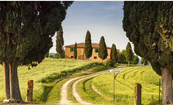 Farmhouse in Tuscany Simple Design for The Times