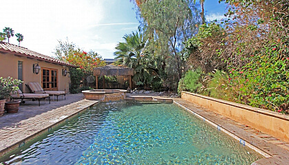 Alluring Turquoise Pool in Palm Springs