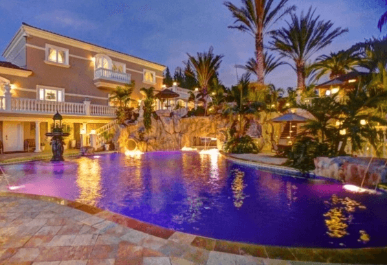 luxury-swimming-pools